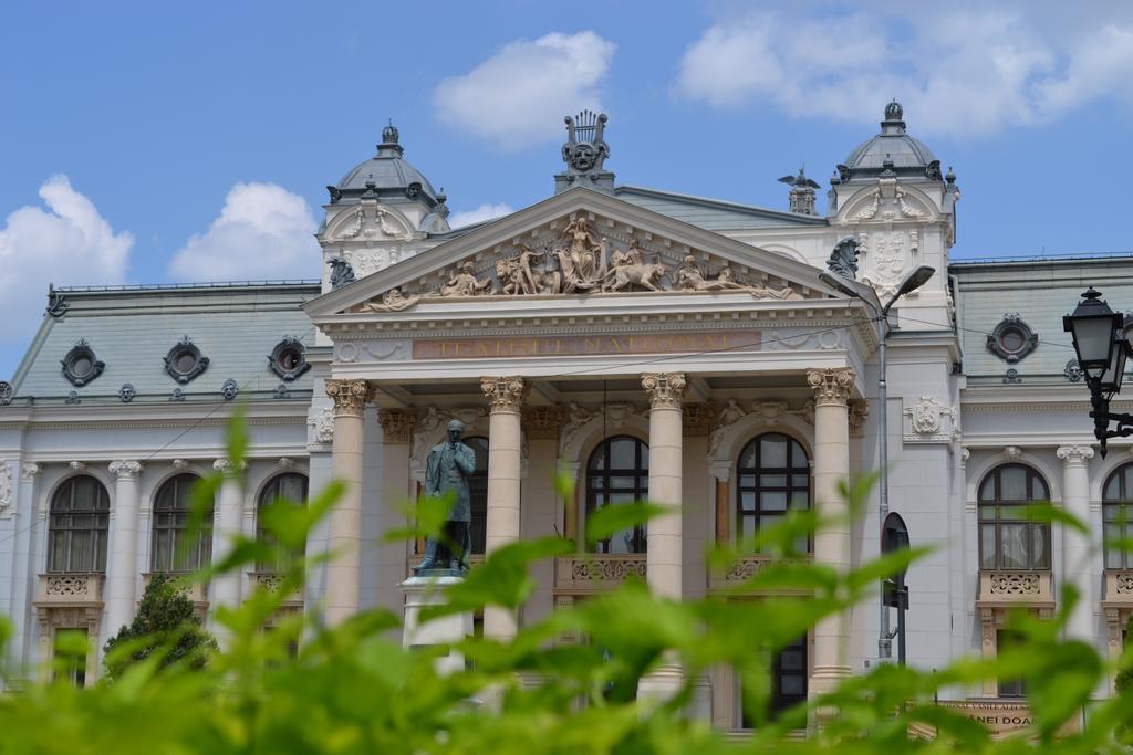 Casa De Oaspeti Sfantul Nicolae Iasi Buitenkant foto