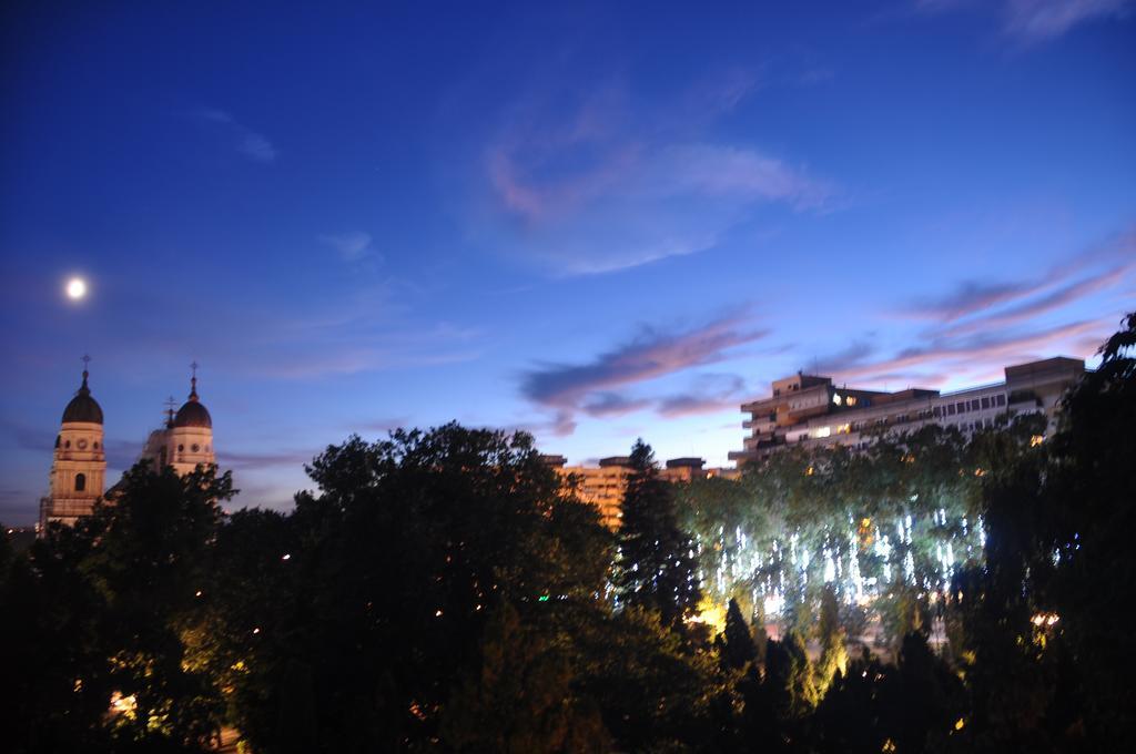 Casa De Oaspeti Sfantul Nicolae Iasi Buitenkant foto